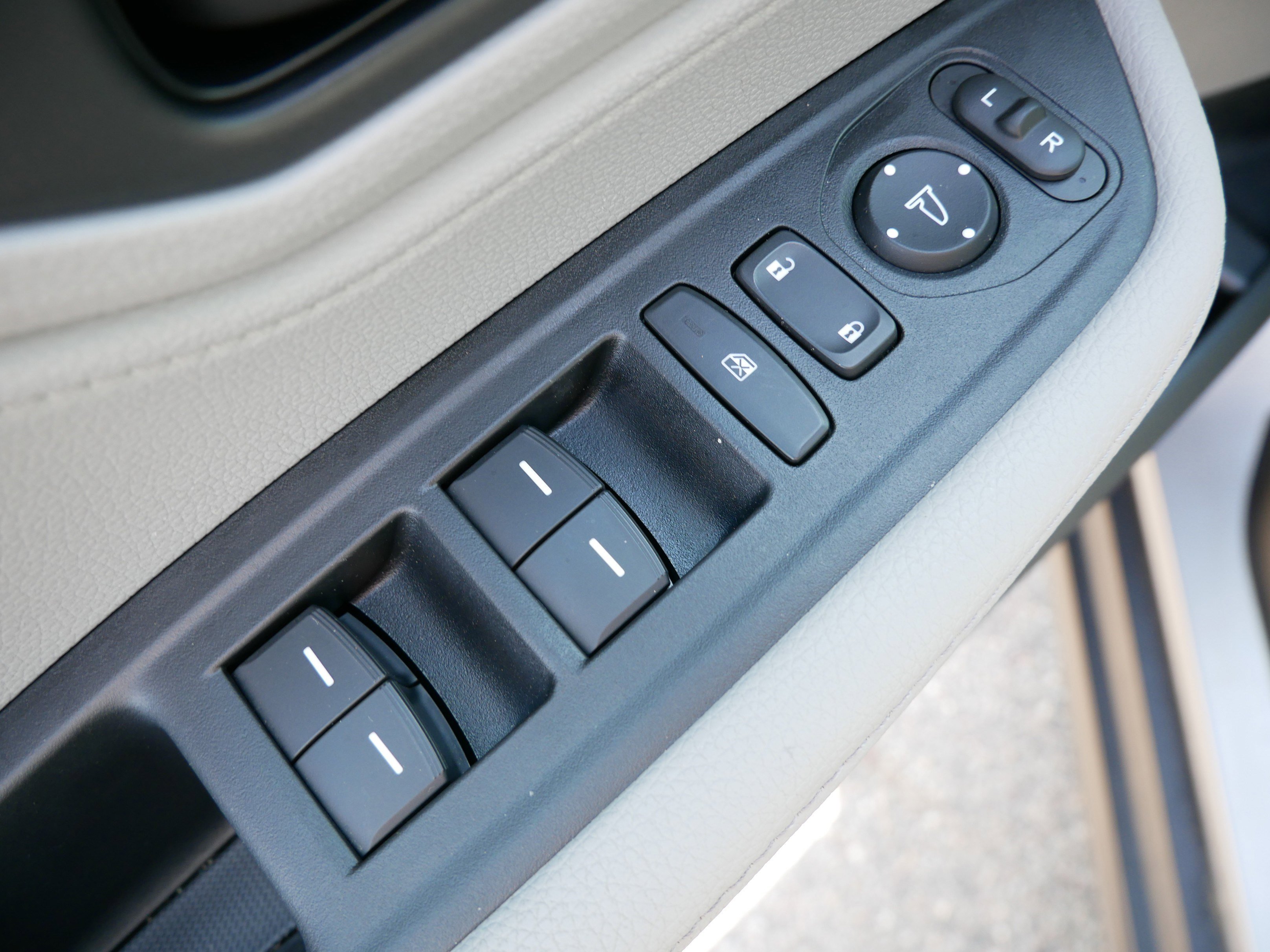 2024 Honda Odyssey EX-L photo 17