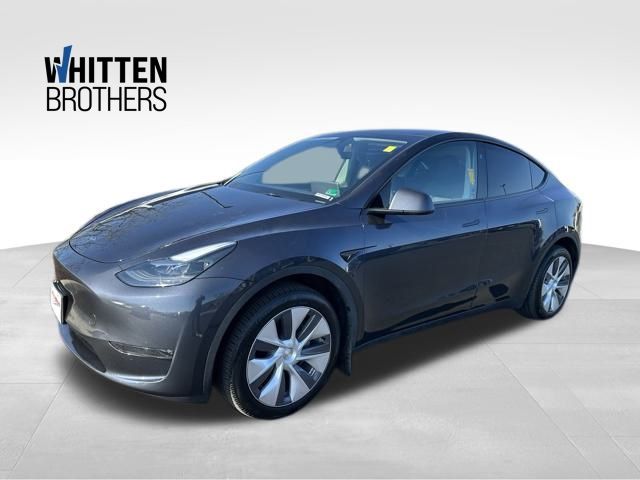 2024 Tesla Model Y Long Range's photo