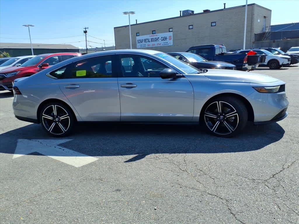 2023 Honda Accord Hybrid Sport photo 4