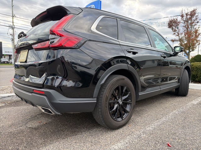 2023 Honda CR-V Hybrid Sport photo 3