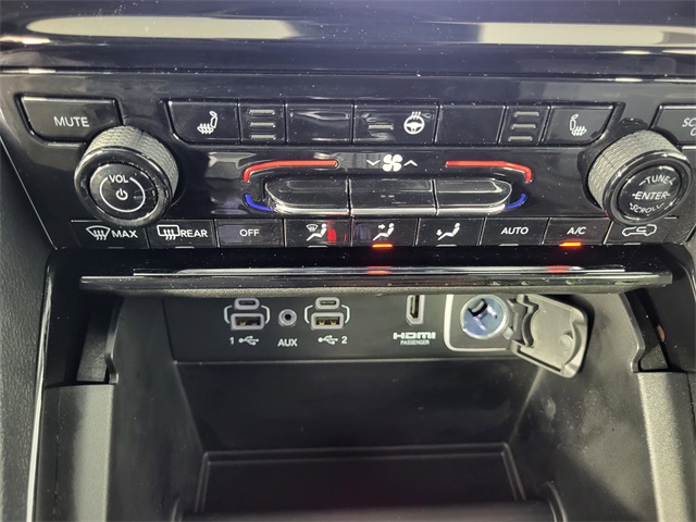 2022 Jeep Cherokee Limited 4xe photo 14