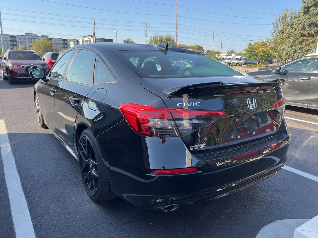 2022 Honda Civic Si photo 2