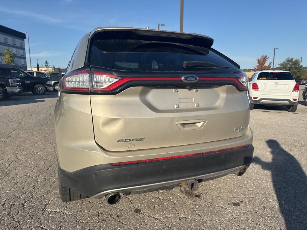 2017 Ford Edge SEL photo 12