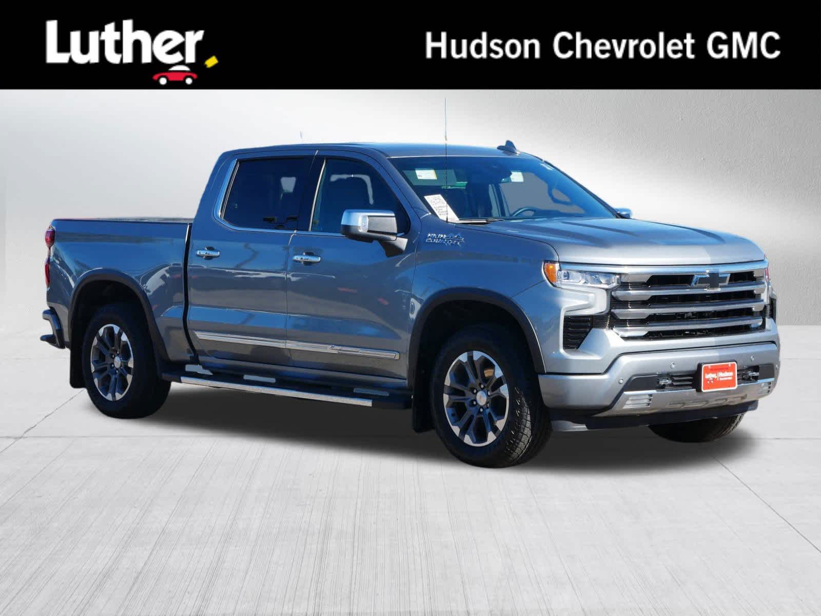 2025 Chevrolet Silverado 1500 High Country's photo