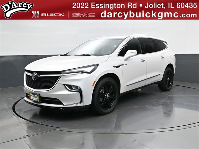 2023 Buick Enclave Essence's photo