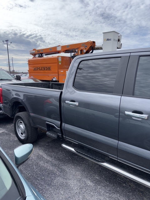 2024 Ford F-250 XL photo 4