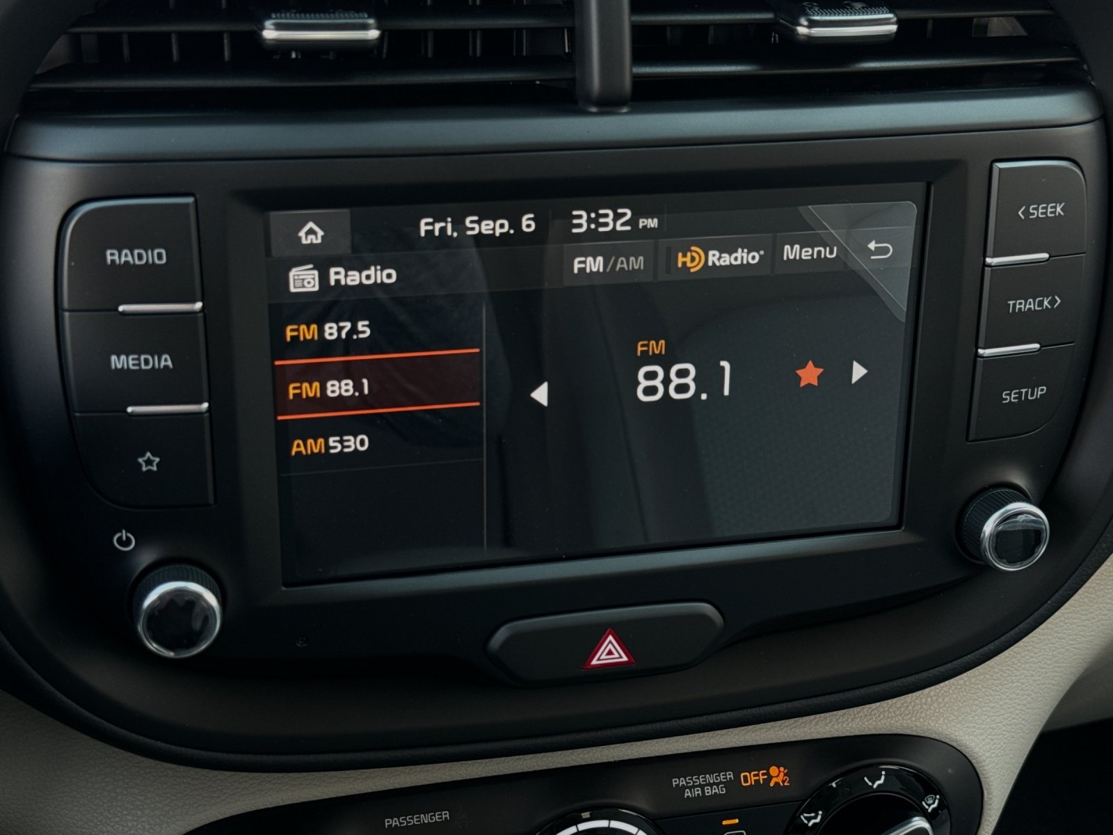 2025 Kia Soul LX photo 16