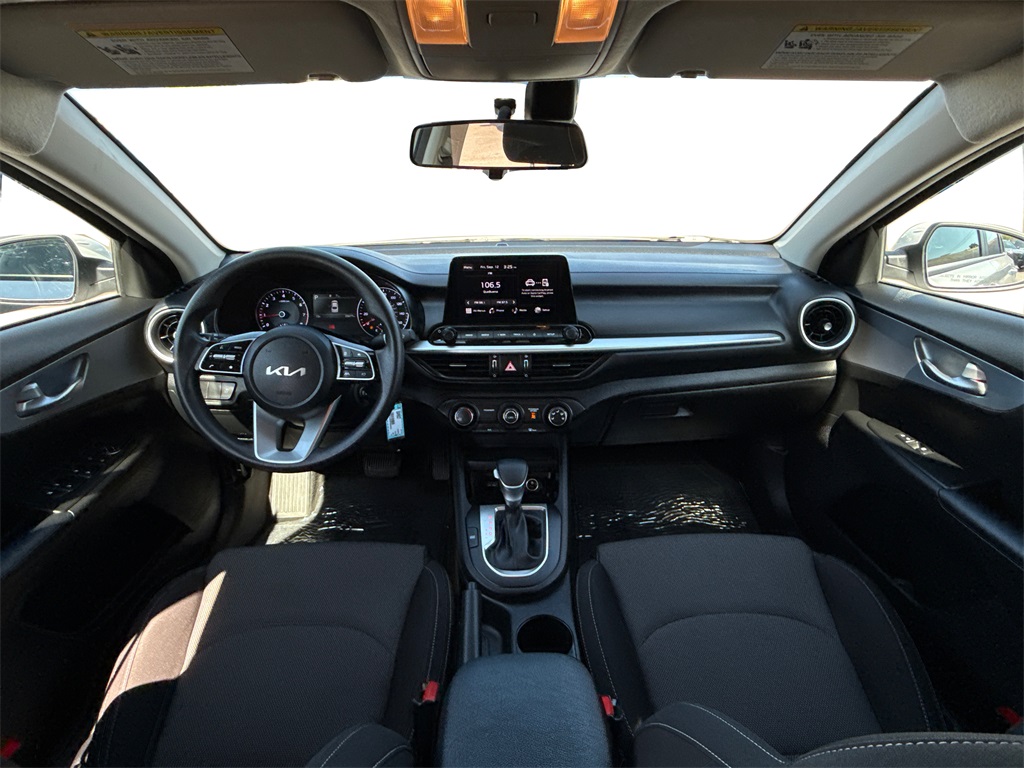 2023 Kia Forte LXS photo 19