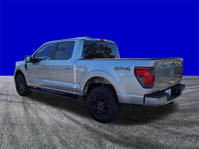 2025 Ford F-150 XLT photo 6