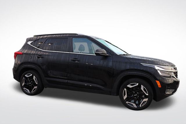 2024 Kia Seltos SX photo 6