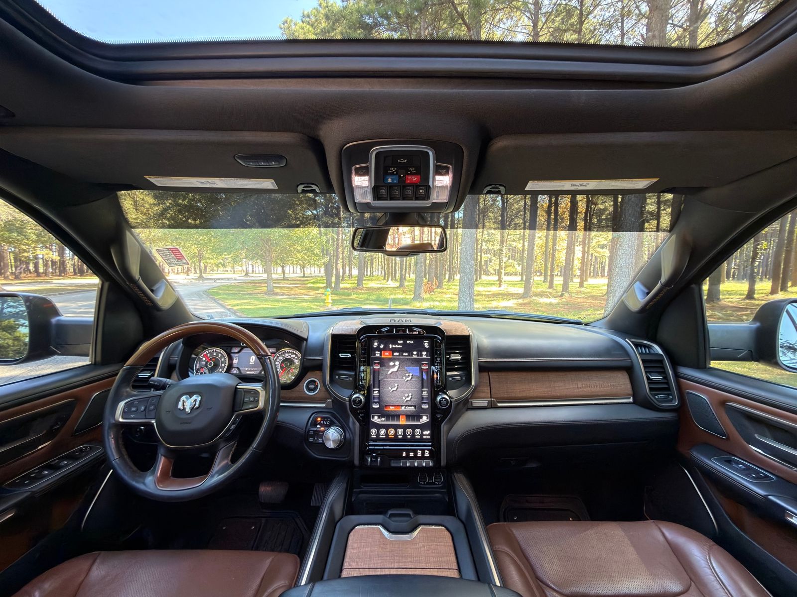 2020 Ram 1500 Laramie Longhorn photo 3