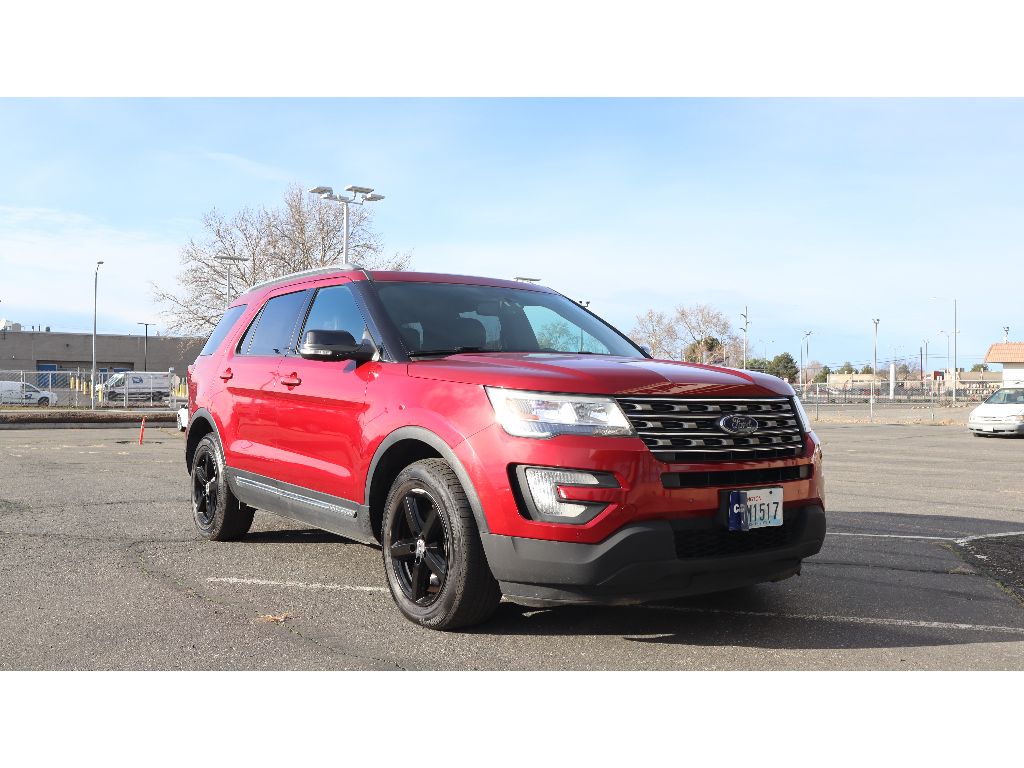 2017 Ford Explorer XLT's photo