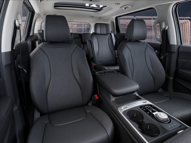 2025 Kia Carnival SX Prestige photo 15