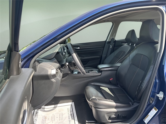 2020 Nissan Altima 2.5 SR photo 9