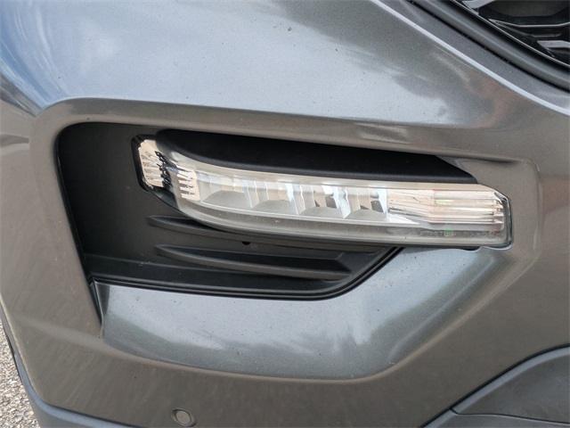 2020 Ford Explorer ST photo 10