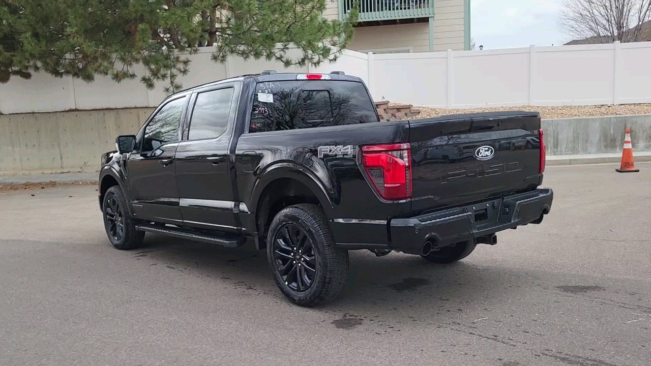 2025 Ford F-150 XLT photo 2