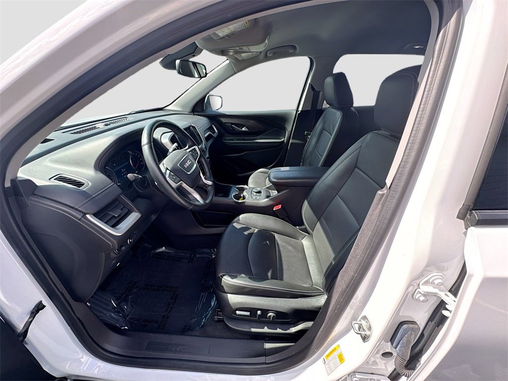2024 Gmc Terrain SLT photo 22