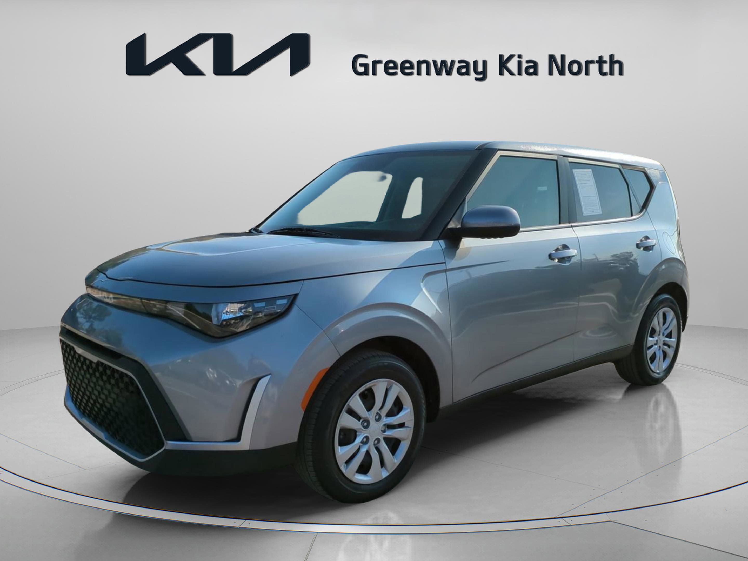 2024 Kia Soul LX S photo 3
