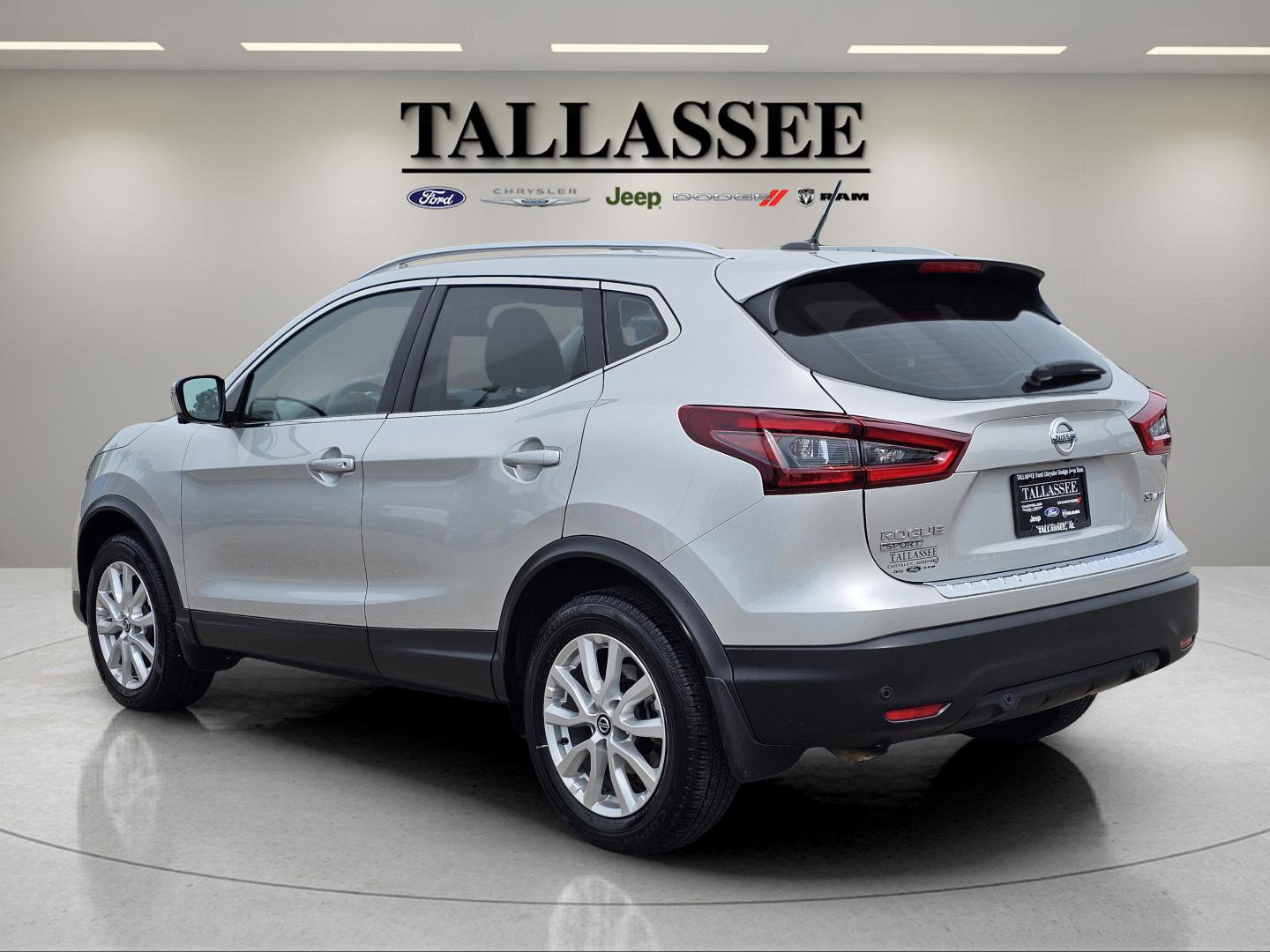 2022 Nissan Rogue Sport SV photo 12