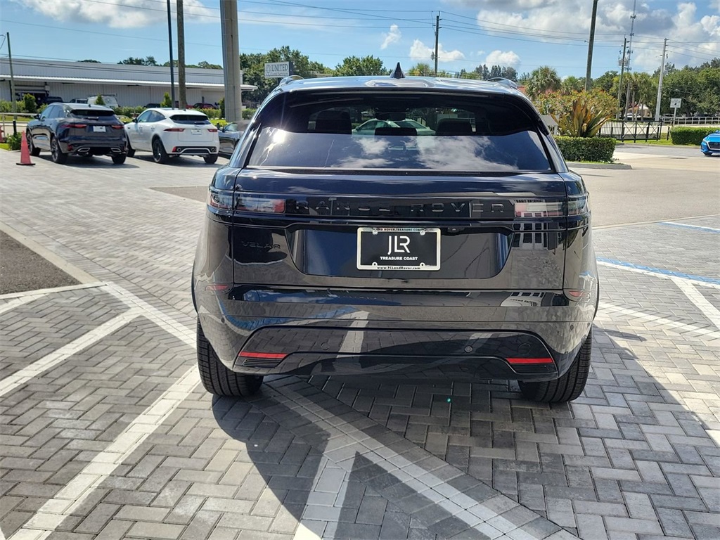 2026 Land Rover Range Rover Velar SE photo 4
