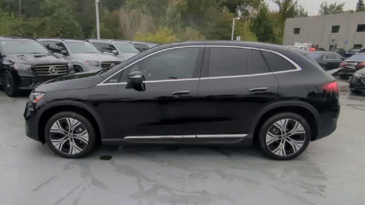 2026 Mercedes Benz EQE SUV 4MATIC photo 30