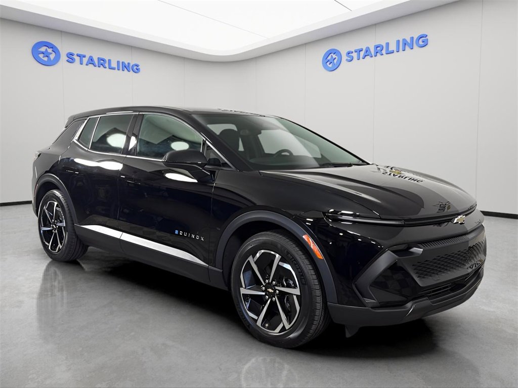 2025 Chevrolet Equinox EV LT photo 11