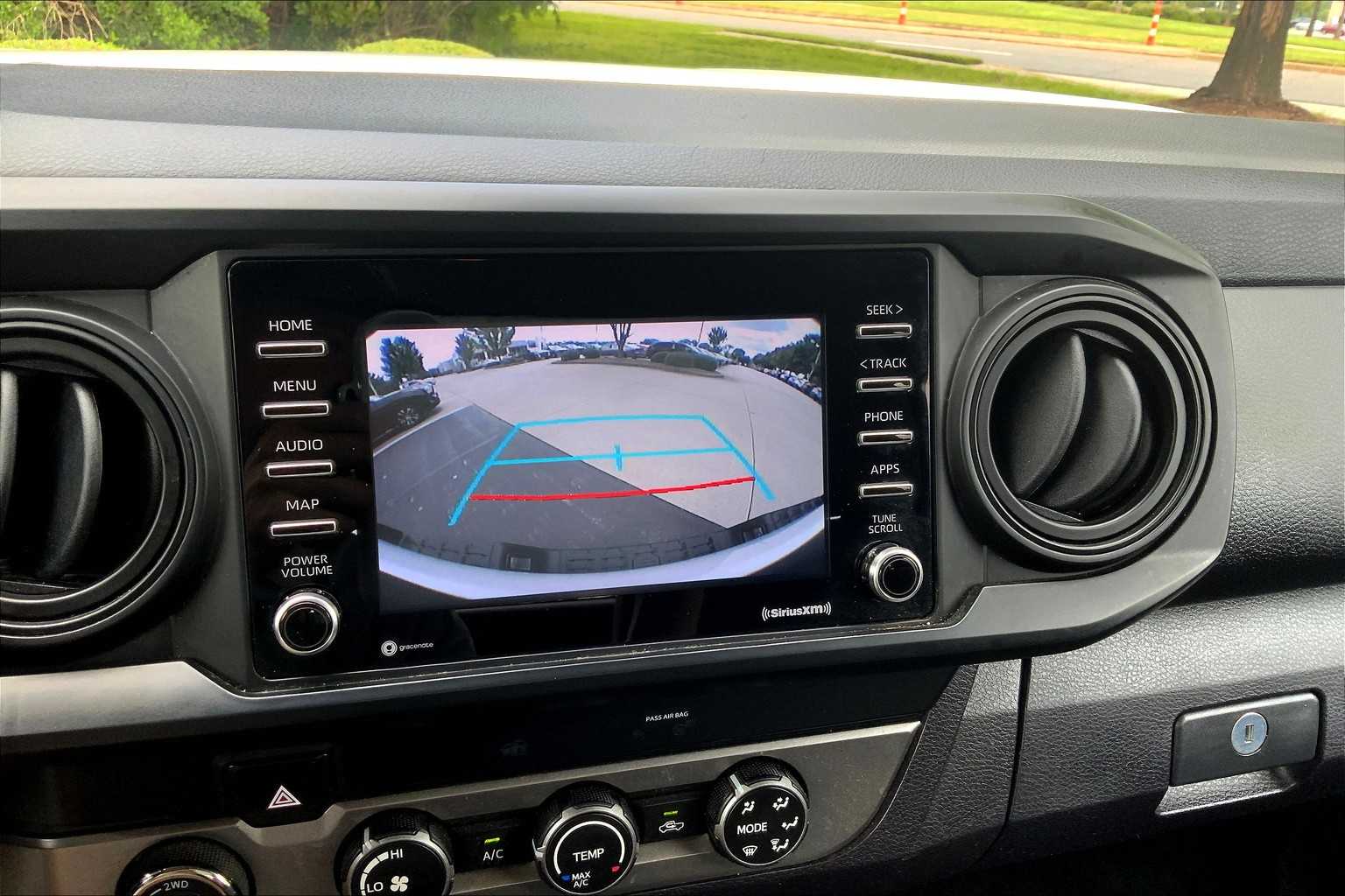 2021 Toyota Tacoma SR 4x4 Access Cab photo 23