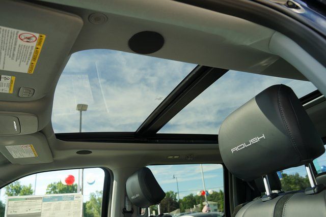 2025 FORD F-250 - Image 35