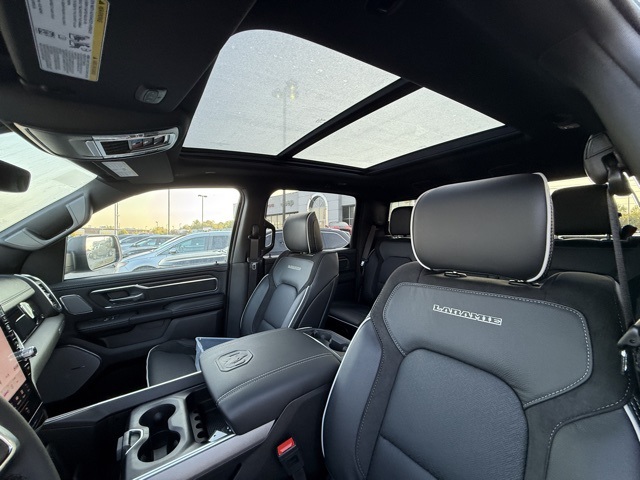 2026 Ram 1500 Laramie photo 14