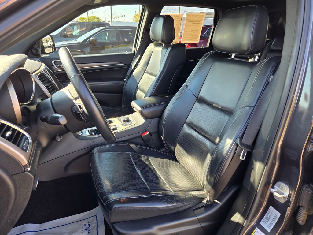 2017 Jeep Grand Cherokee Limited photo 10