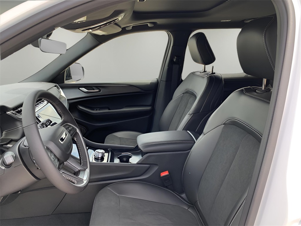 2025 Jeep Grand Cherokee Altitude X photo 10