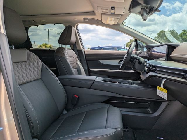 2025 Nissan Murano Platinum photo 28