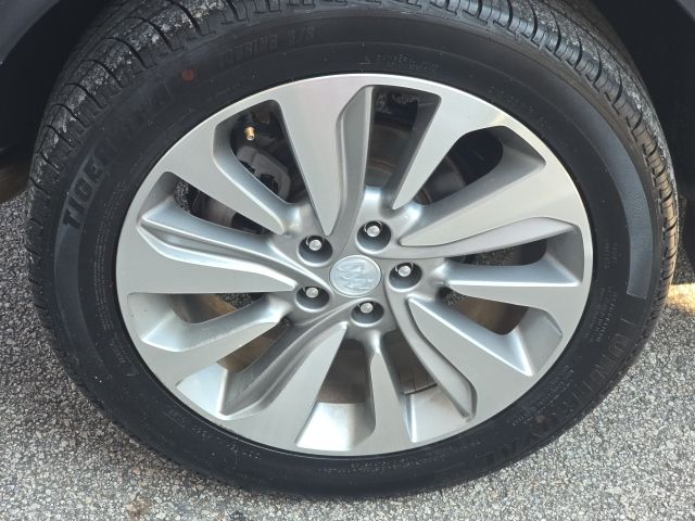 2019 Buick Encore Preferred photo 9