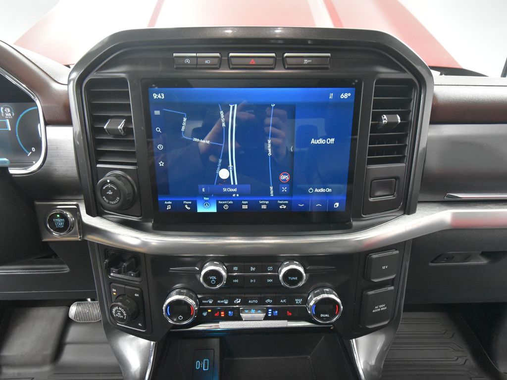 2021 Ford F-150 Lariat photo 25