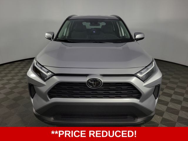 2025 Toyota RAV4 Hybrid XLE Sport photo 2