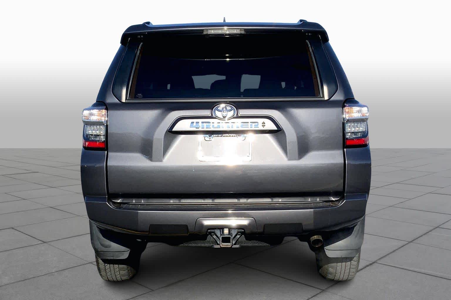 2023 Toyota 4Runner SR5 photo 4