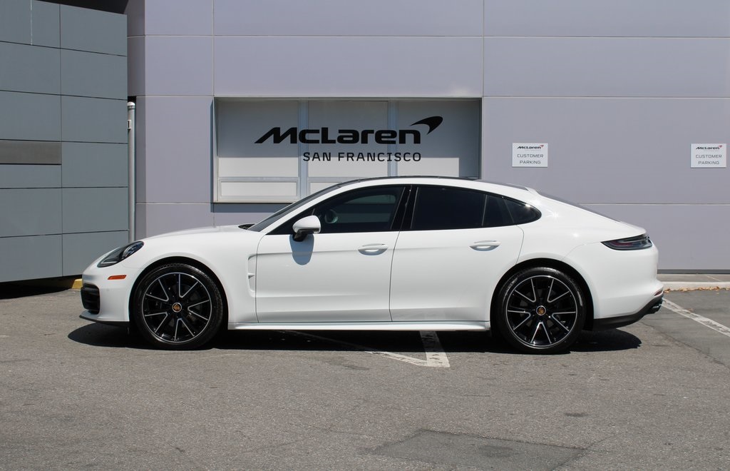 2023 Porsche Panamera 4 Platinum photo 12