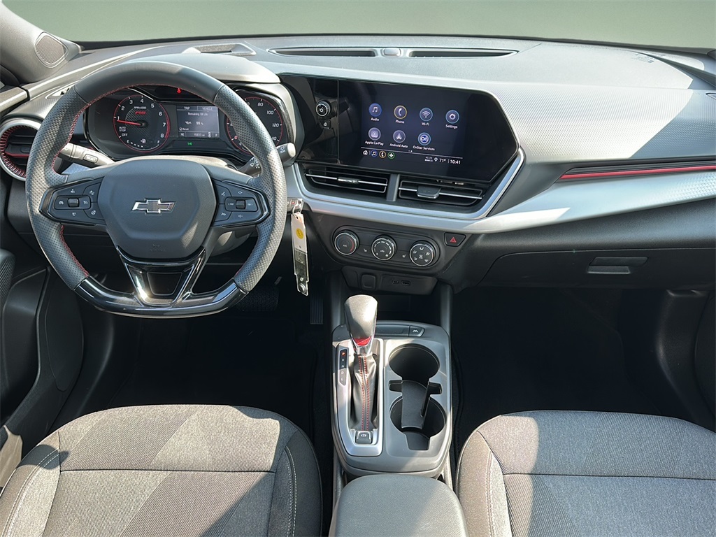 2024 Chevrolet Trax photo 13