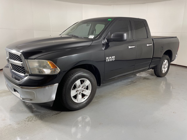 2018 Ram 1500 SLT photo 4