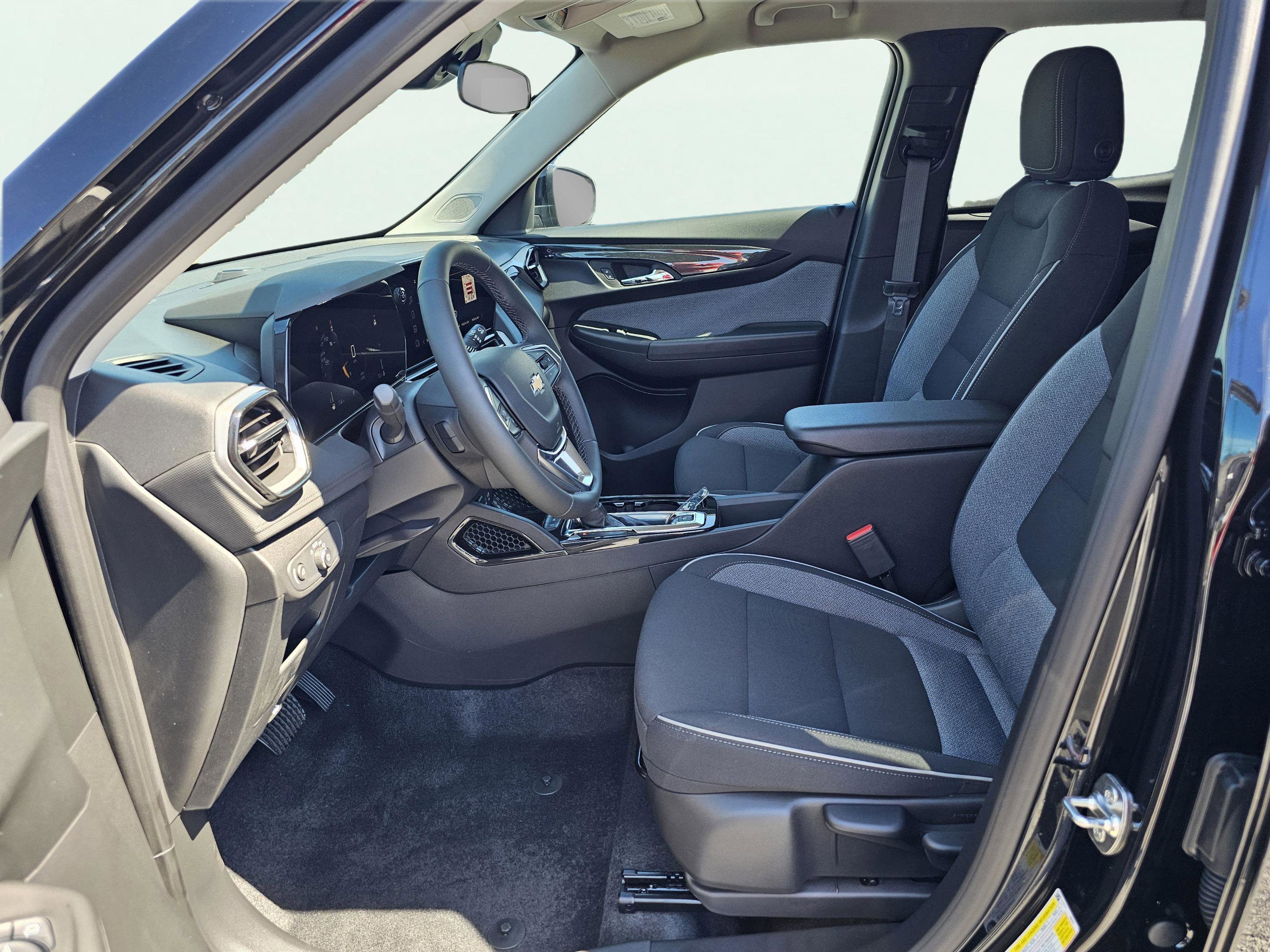 2026 Chevrolet Trailblazer LT photo 11