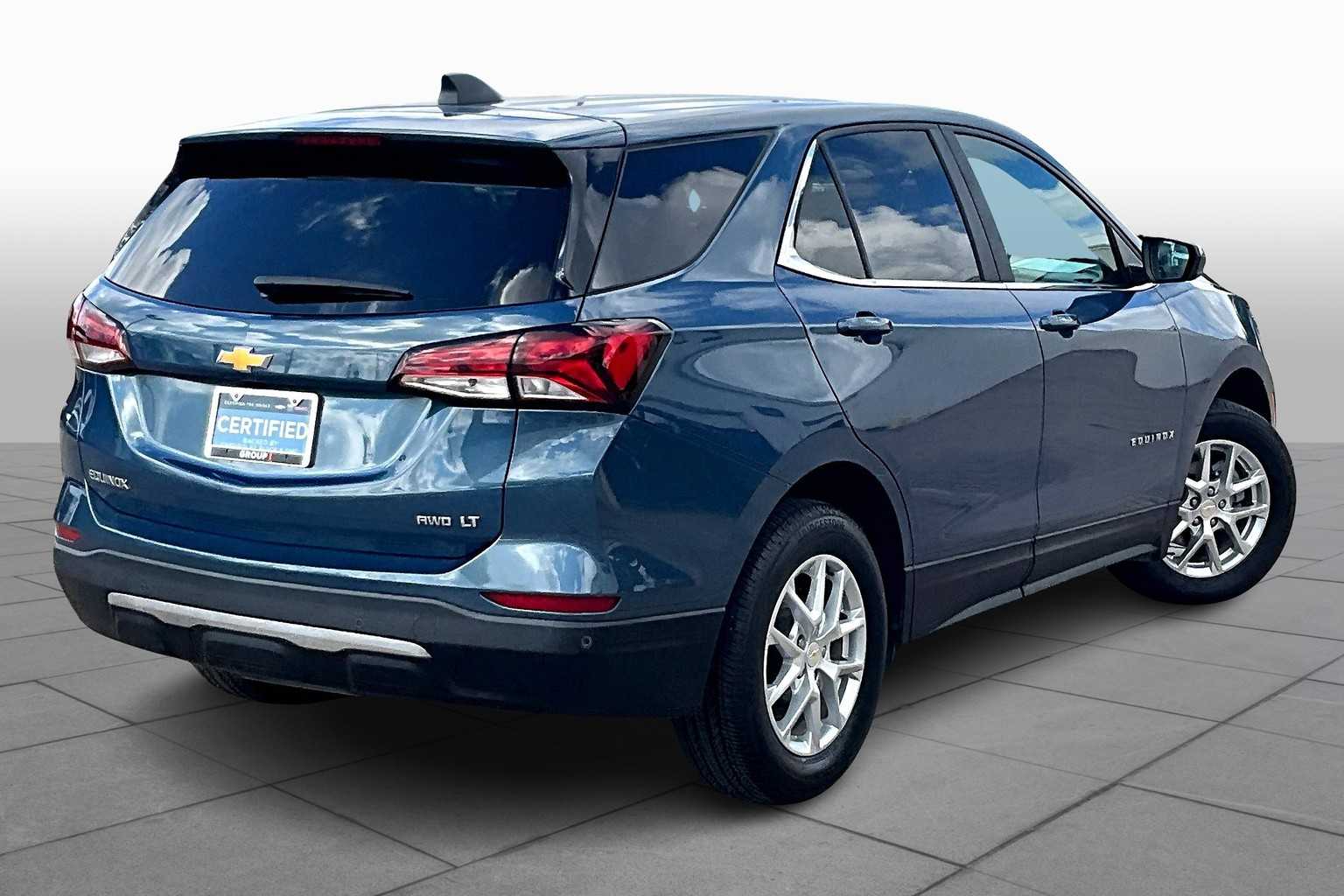 2024 Chevrolet Equinox LT photo 11