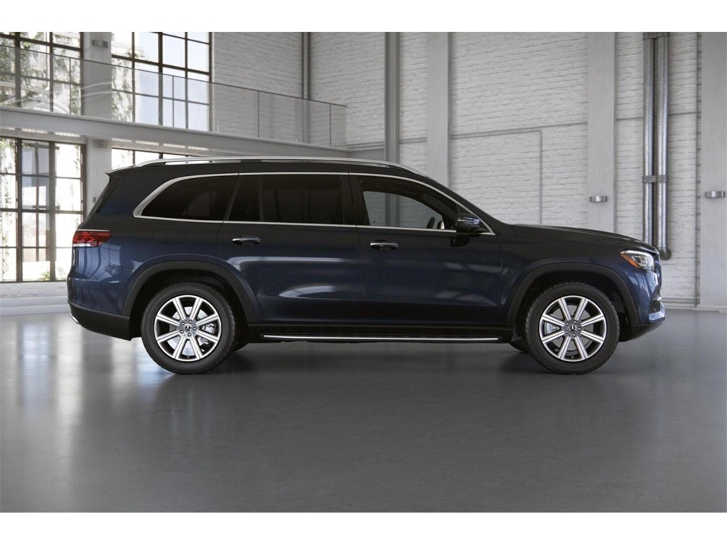 2022 Mercedes Benz GLS 450 4MATIC photo 2