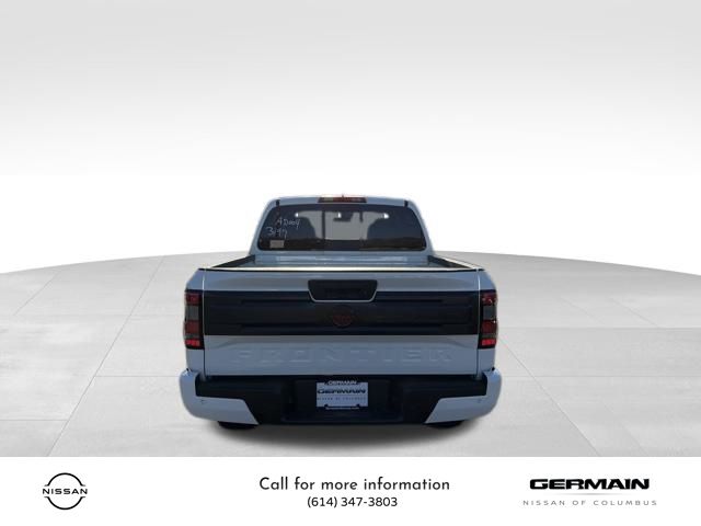 2025 Nissan Frontier Crew Cab PRO-4X photo 4