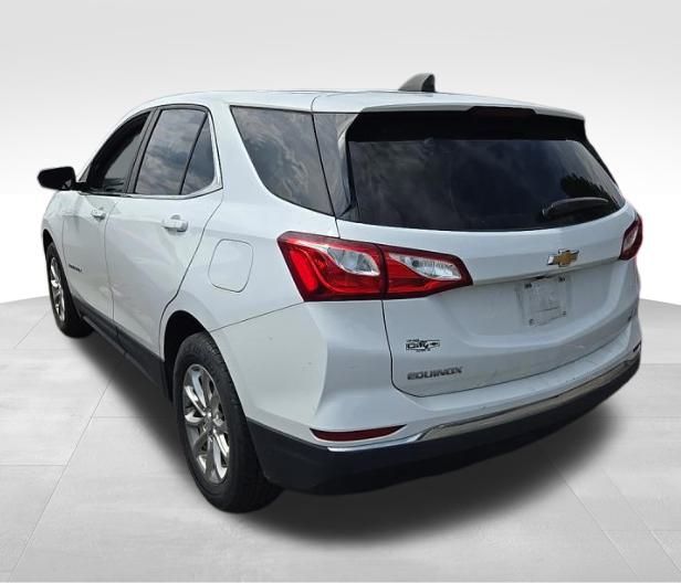 2021 Chevrolet Equinox LT photo 3