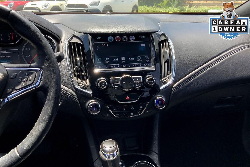 Image 5 of Pre-Owned 2017 Chevrolet Cruze Premier