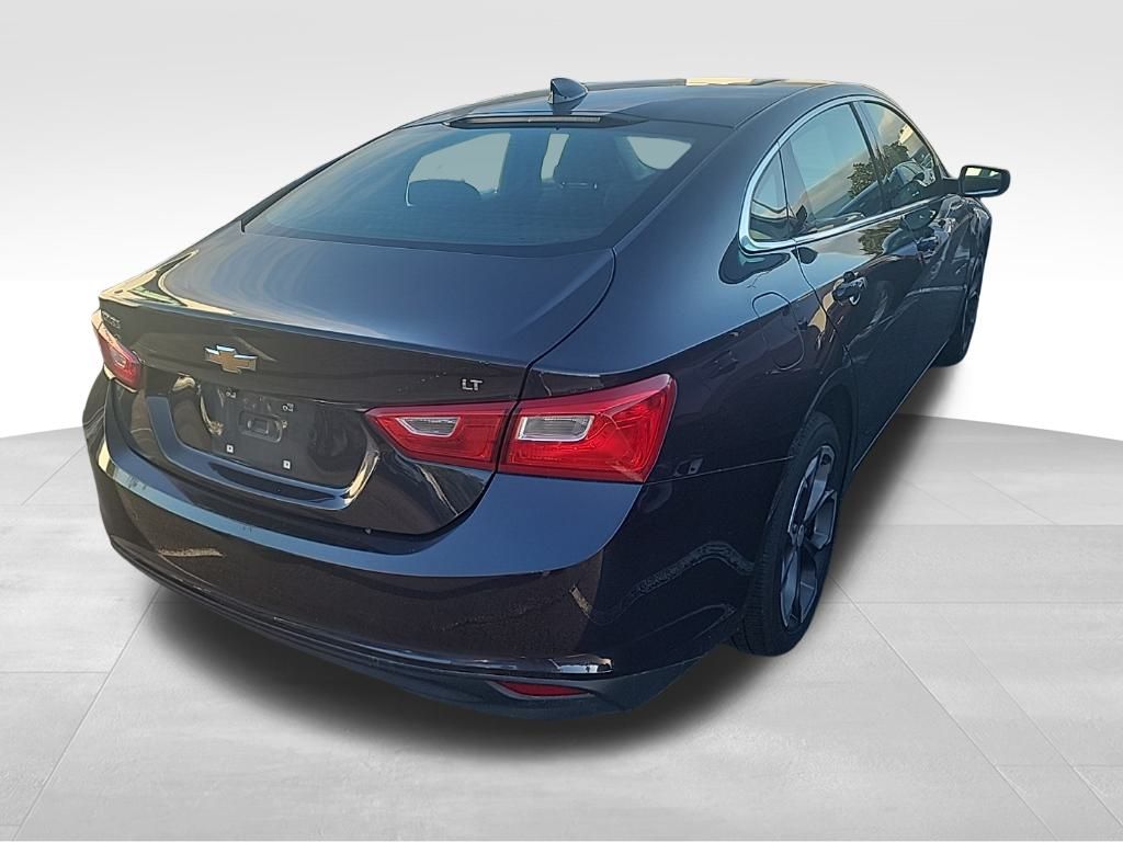 2023 Chevrolet Malibu 1LT photo 3