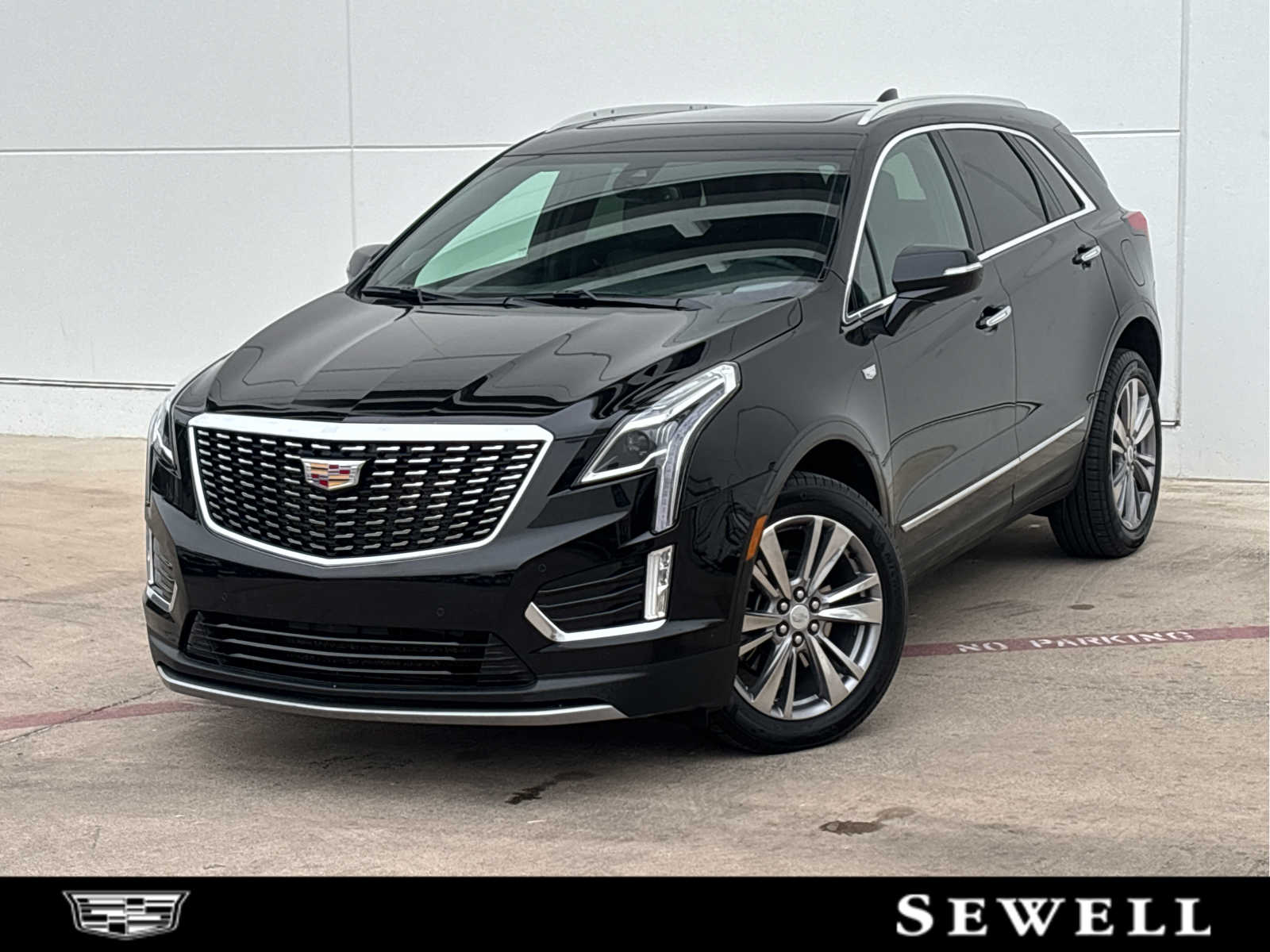 2025 Cadillac XT5 Premium Luxury's photo
