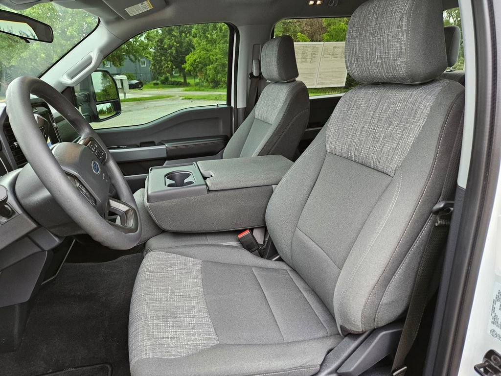 2023 Ford F-150 XLT photo 21