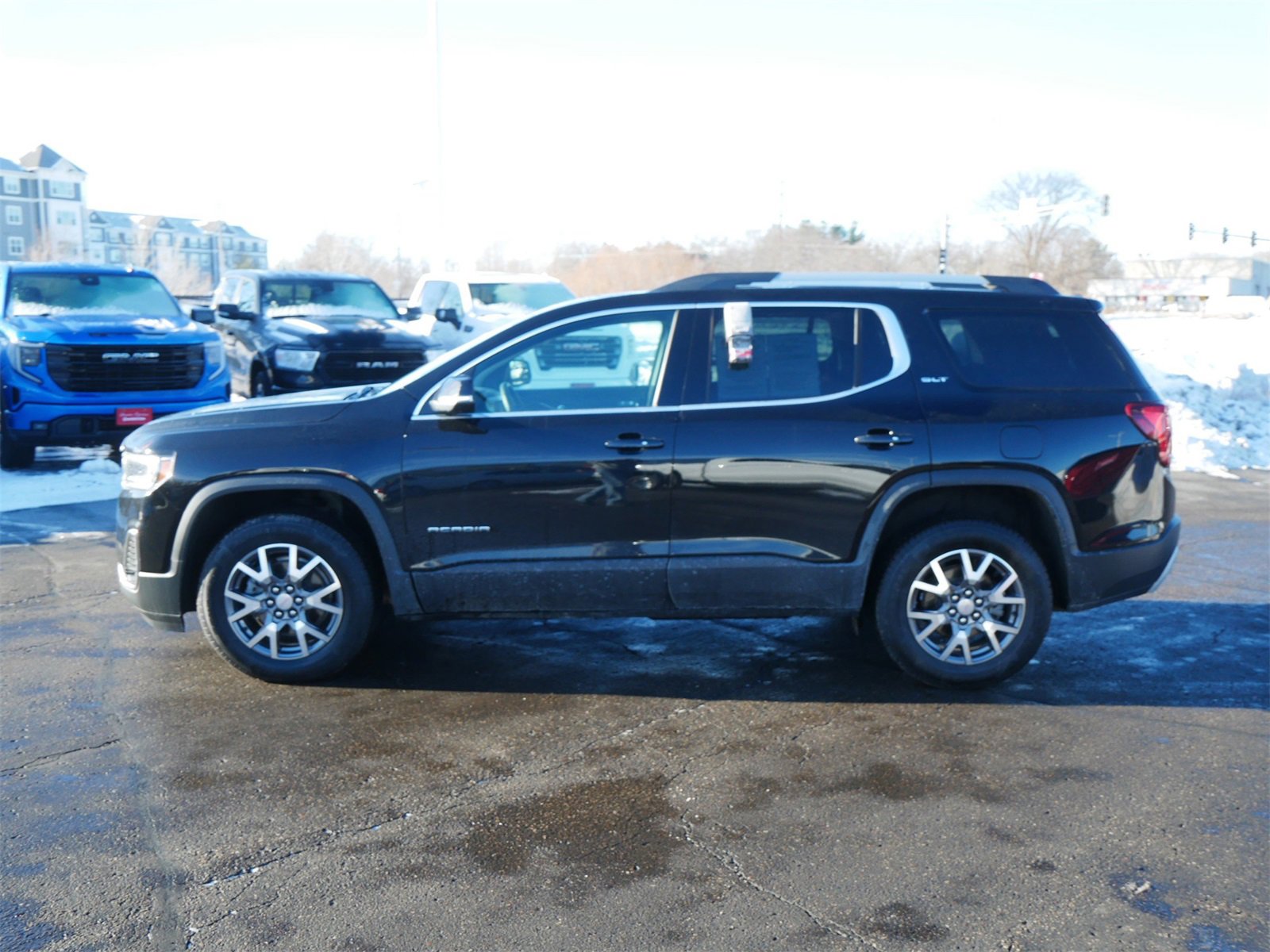 Used 2023 GMC Acadia SLT with VIN 1GKKNULS3PZ145834 for sale in White Bear Lake, Minnesota