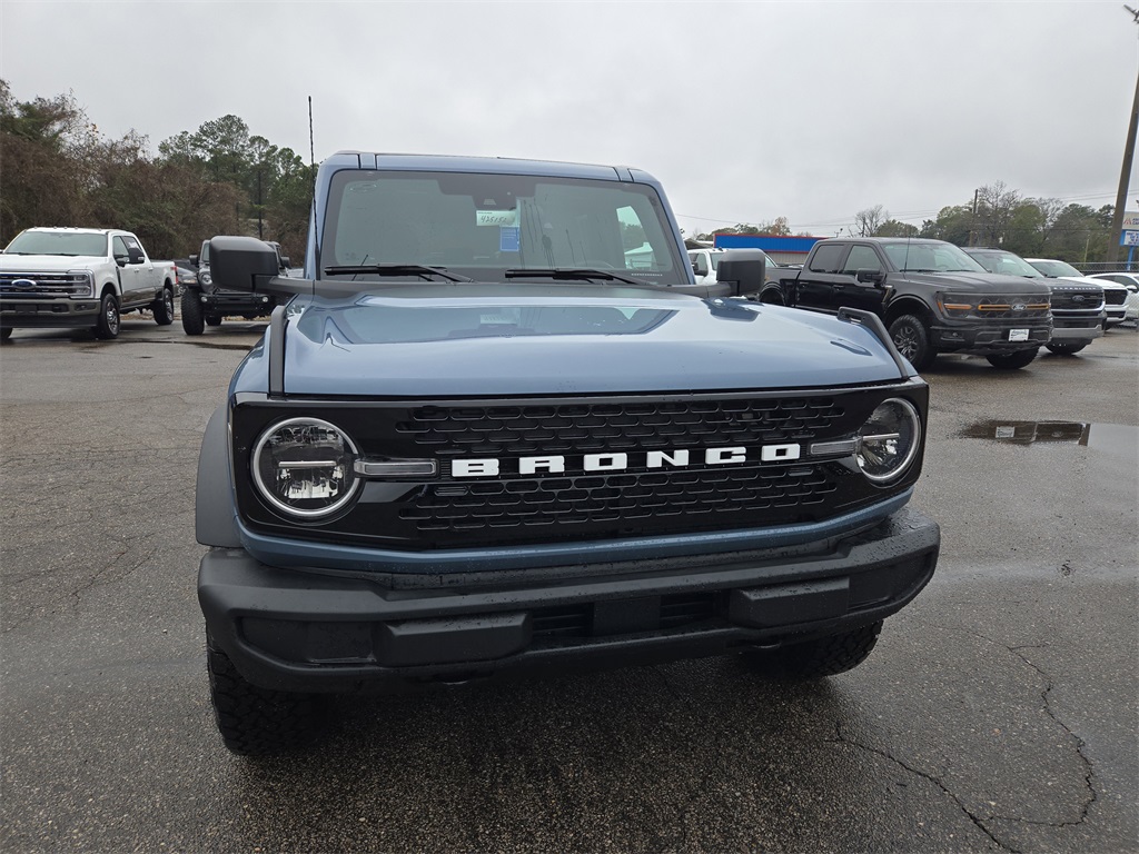 2025 Ford Bronco 4-Door Big Bend's photo